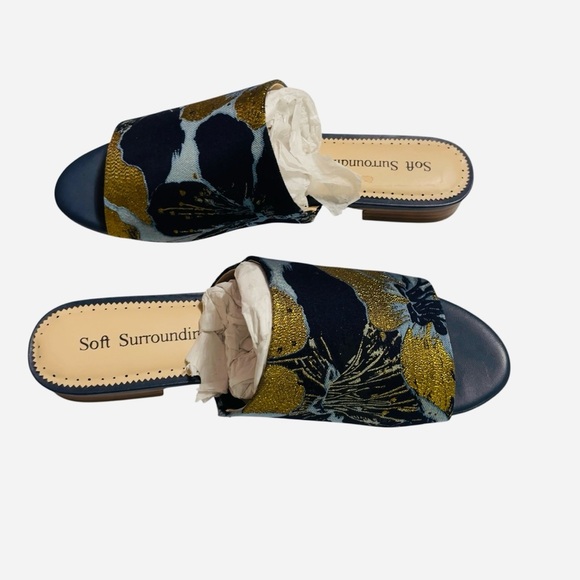Soft Surroundings Priya Size 11 Brocade Fabric Slides Blue Gold - Picture 7 of 10